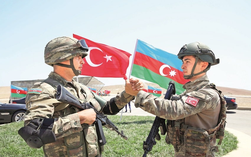Hulusi Akar: Türk Askeri Azerbaycan'a Gidecek