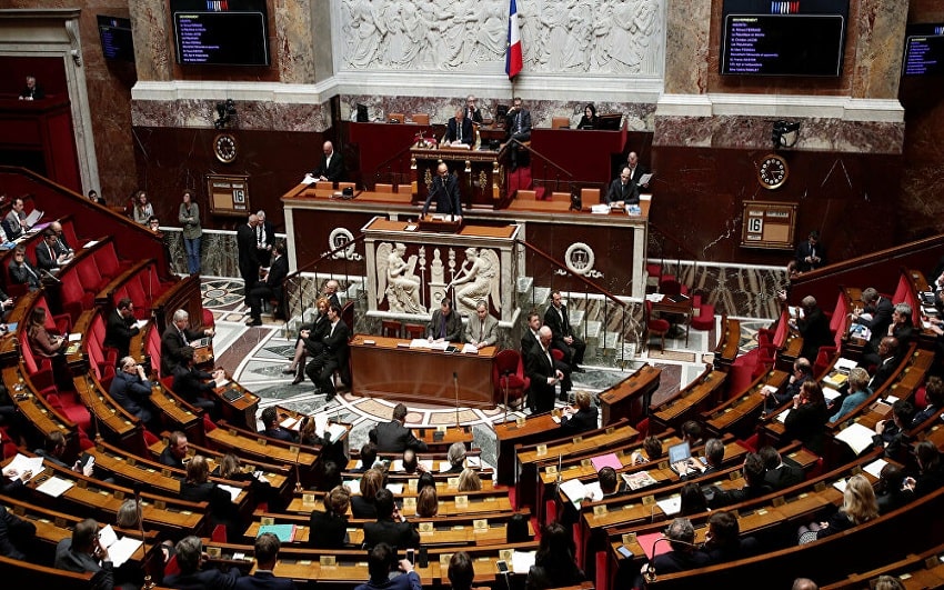 Fransa Meclisinde Skandal Yasa Teklifi