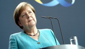 Angela Merkel'den İtiraf Gibi Açıklama